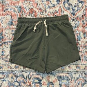 Cadets Green Shorts SZ 10 NWOT